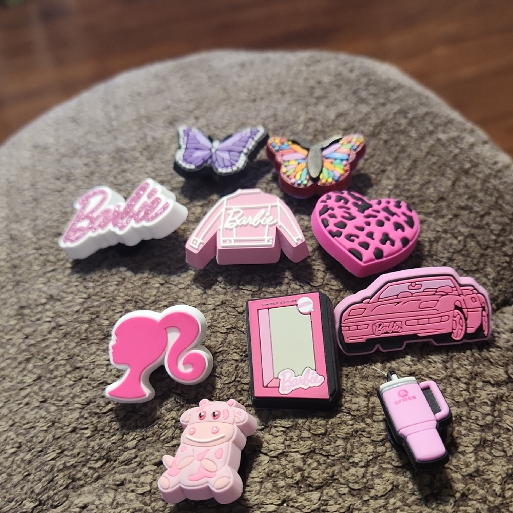 Crocs Jibbitz Barbie Butterflues Pink